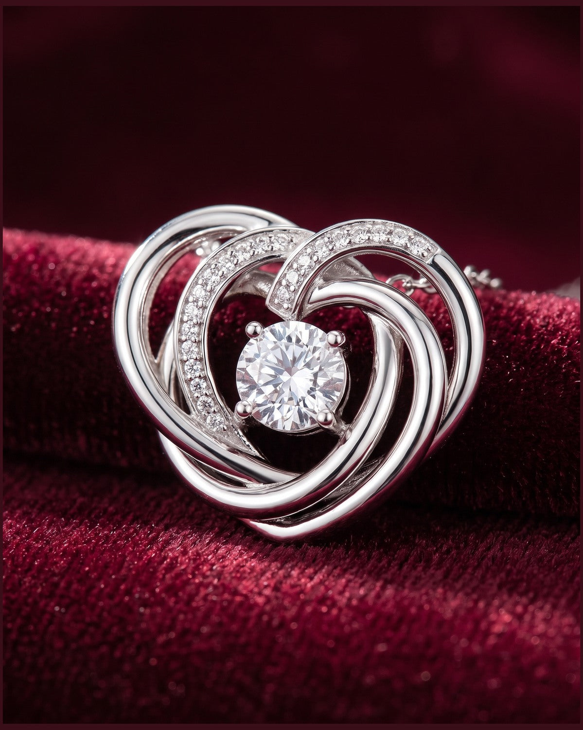 Love-Knot-Kette in Silber-Optik