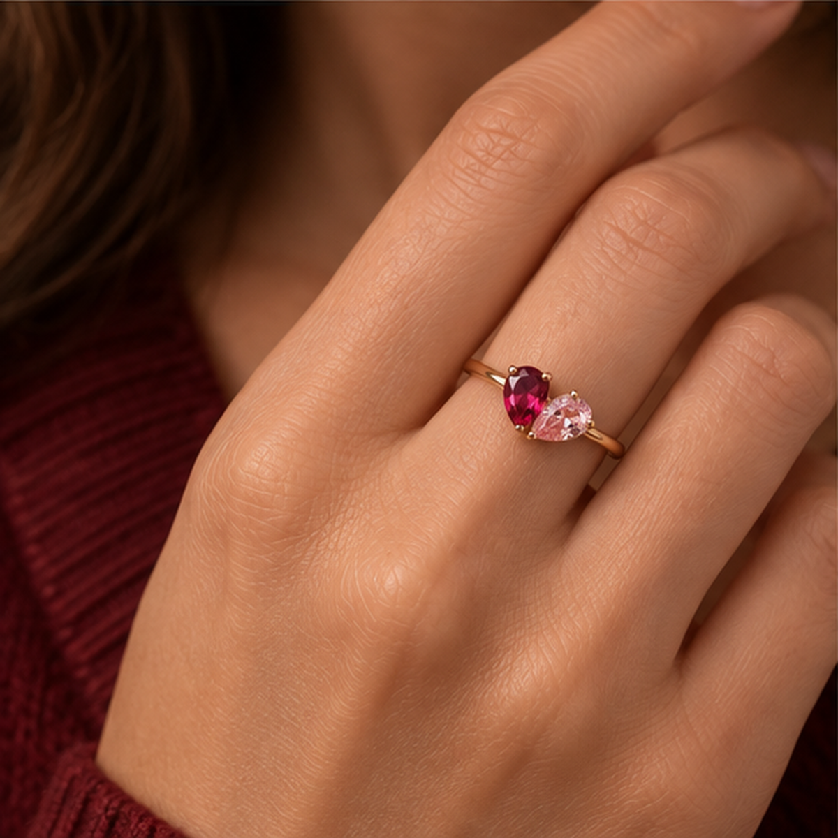 Ring mit zwei Geburtssteinen
